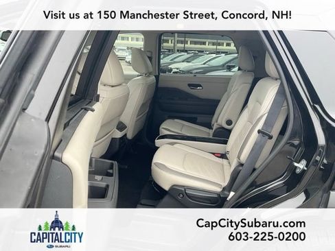 Used 2022 Nissan Pathfinder Platinum w/ Cargo Package AWD/4WD image 16
