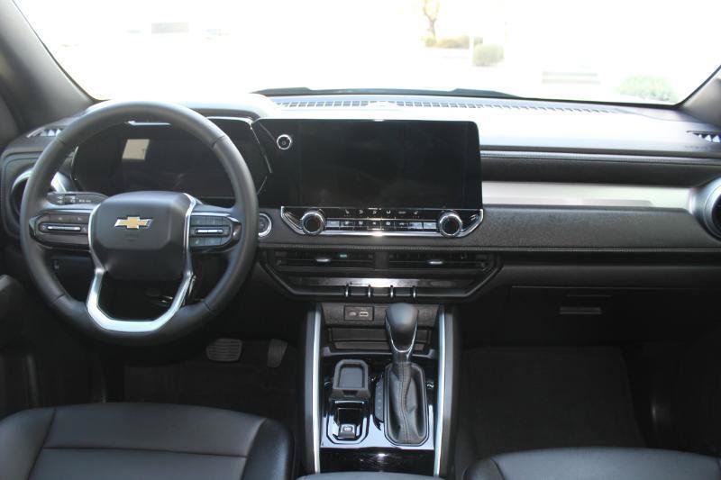 Used 2025 Chevrolet Colorado LT w/ LT Convenience Package RWD image 17