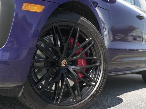 Used 2023 Porsche Macan GTS w/ Premium Package Plus AWD/4WD image 7