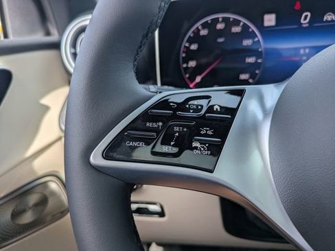 New 2026 Mercedes-Benz GLC 300 image 28