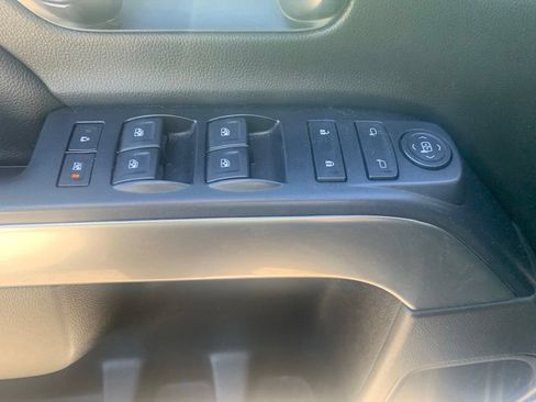 Used 2018 Chevrolet Silverado 1500 LT w/ All Star Edition AWD/4WD image 14