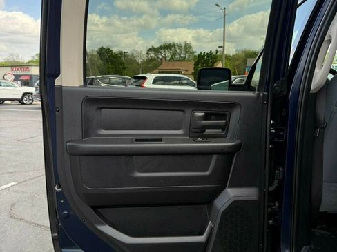 Used 2016 RAM 1500 Express w/ Popular Equipment Group image 37