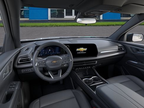New 2026 Chevrolet Traverse LT w/ Sun and Wheel Package AWD/4WD image 15