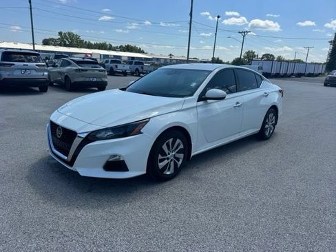 Used 2022 Nissan Altima 2.5 S FWD image 1