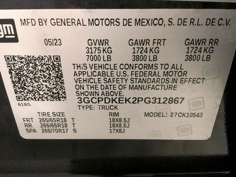 Used 2023 Chevrolet Silverado 1500 LT AWD/4WD image 31