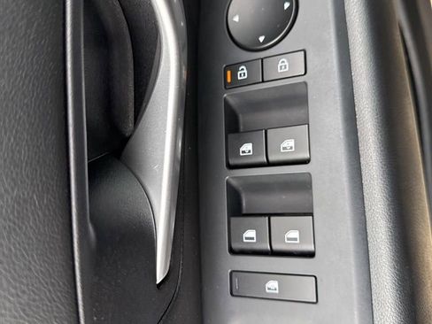 Certified 2025 Hyundai Santa Cruz SEL image 20