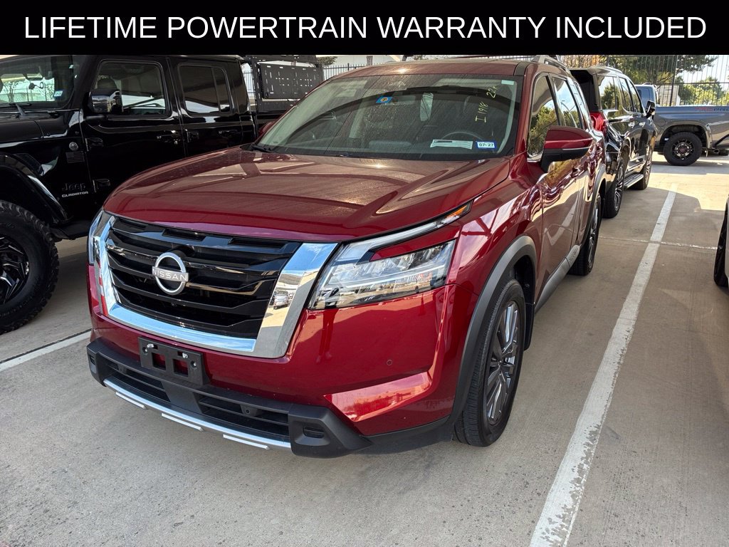 Used 2023 Nissan Pathfinder SL w/ SL Premium Package FWD image 3