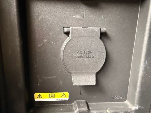 Used 2023 Ford F150 XLT w/ Equipment Group 302A High image 11