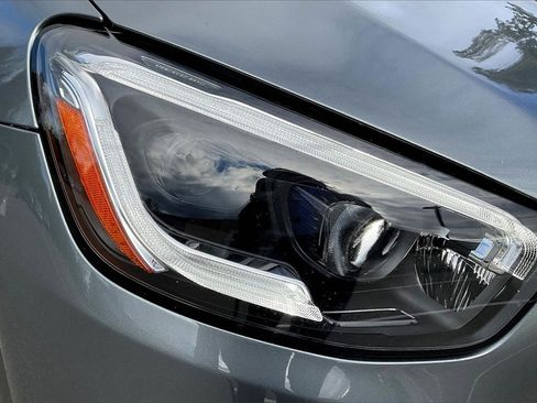 Used 2021 Mercedes-Benz GLC 300 GLC 300 image 26