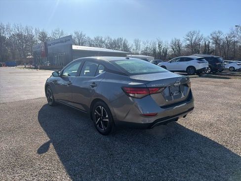 Used 2024 Nissan Sentra SV image 6