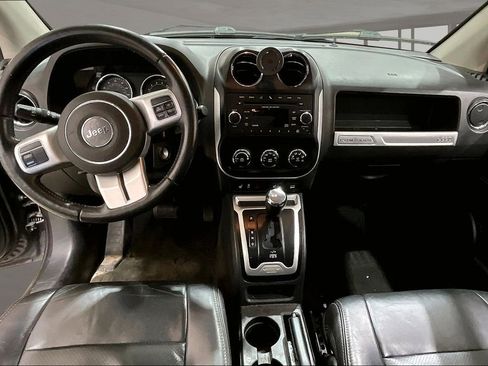 Used 2016 Jeep Compass High Altitude FWD image 16