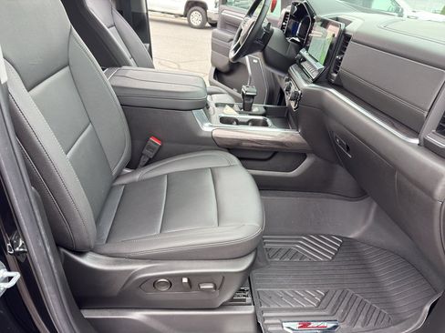 Used 2025 Chevrolet Silverado 1500 LTZ w/ Z71 Off-Road Package image 30