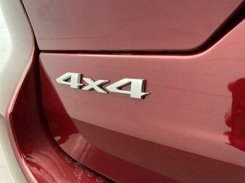 New 2025 Jeep Grand Cherokee Summit image 6