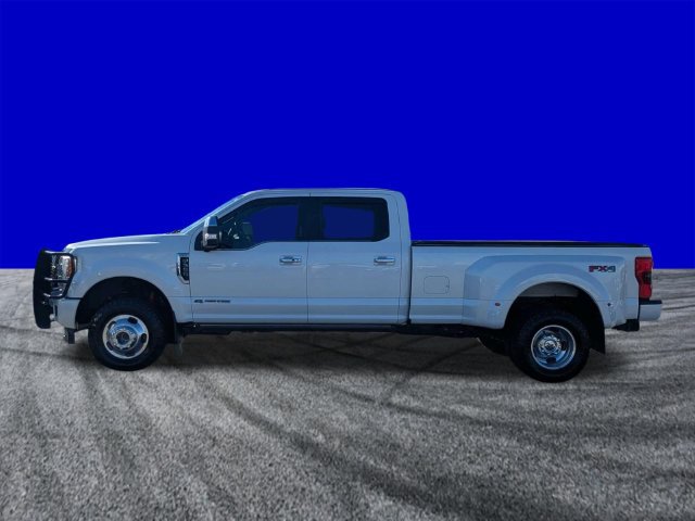 Used 2017 Ford F350 Platinum w/ Platinum Ultimate Package AWD/4WD image 7