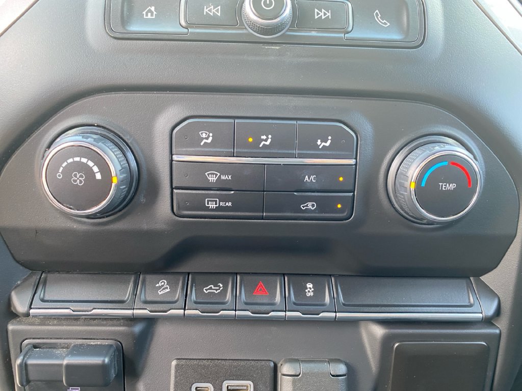 Used 2021 Chevrolet Silverado 1500 Custom Trail Boss w/ Safety Confidence Package AWD/4WD image 16