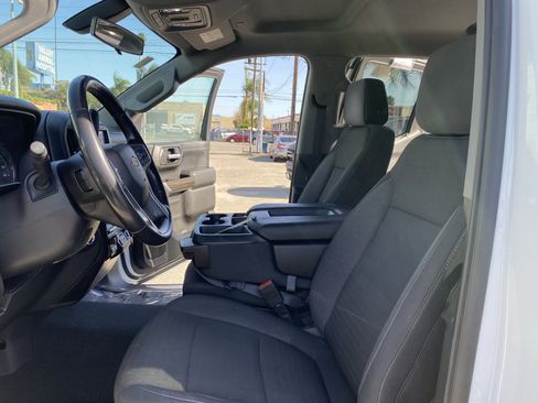 Used 2020 Chevrolet Silverado 1500 LT w/ All-Star Edition image 13