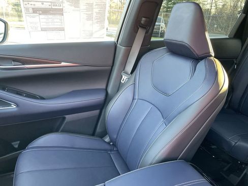 New 2026 INFINITI QX60 Sport w/ Dark Cargo Package image 14