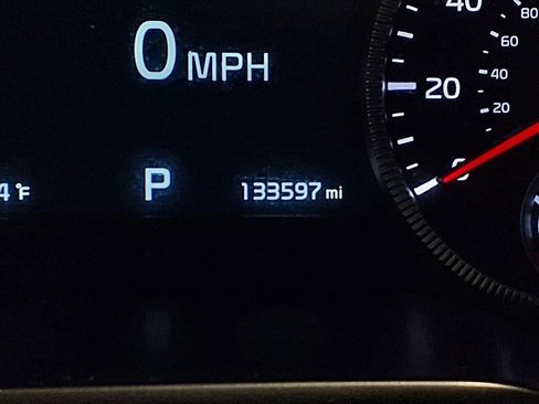 Used 2021 Kia Telluride SX w/ SX Prestige Package image 33