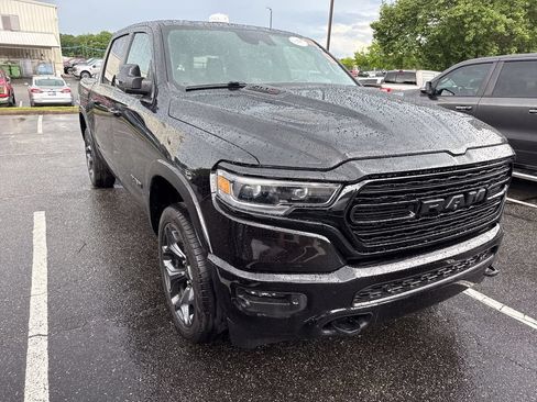 Used 2023 RAM 1500 Limited AWD/4WD image 2