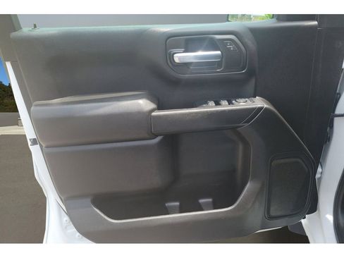Used 2023 Chevrolet Silverado 1500 Custom AWD/4WD image 19