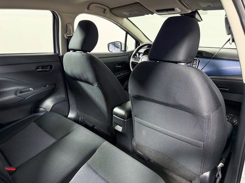 Certified 2025 Nissan Versa SV w/ Trunk Package image 40