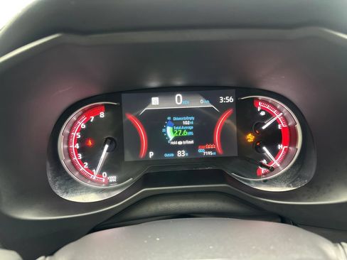 Used 2025 Toyota RAV4 LE FWD image 60
