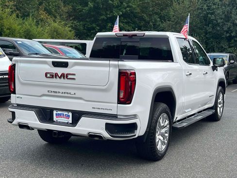 Used 2024 GMC Sierra 1500 Denali w/ Technology Package AWD/4WD image 4