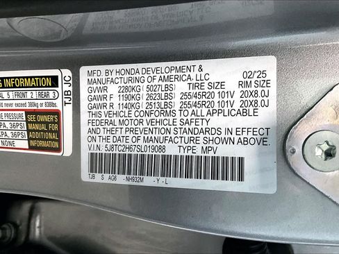 Used 2025 Acura RDX A-Spec image 18