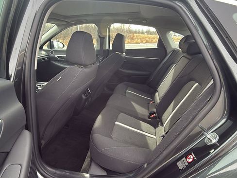 Certified 2022 Hyundai Sonata SEL w/ Convenience Package image 23