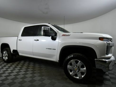 Used 2021 Chevrolet Silverado 3500 LTZ w/ LTZ Plus Package image 9