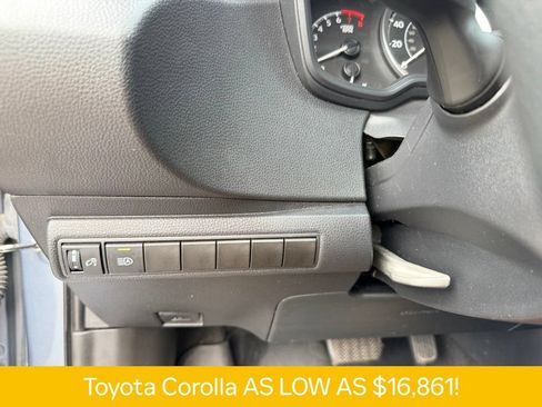 Used 2020 Toyota Corolla LE FWD image 24
