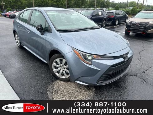Used 2024 Toyota Corolla LE FWD image 1