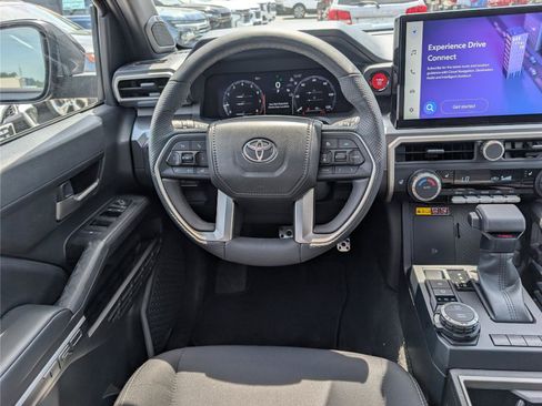 Used 2025 Toyota Tacoma TRD Sport w/ TRD Sport Upgrade Package AWD/4WD image 17