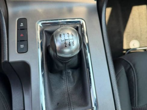 Used 2013 Ford Mustang Coupe RWD image 13