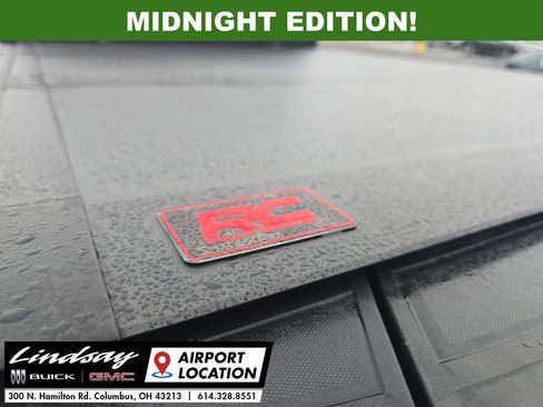 Used 2024 Chevrolet Silverado 2500 LT w/ Midnight Edition image 38