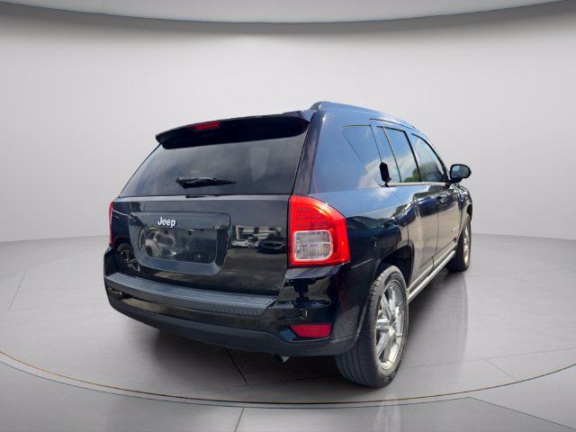 Used 2011 Jeep Compass 2WD image 5