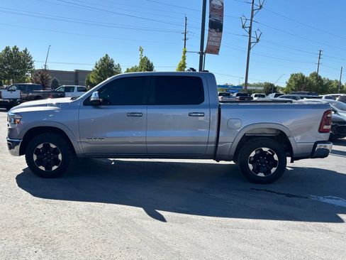 Used 2019 RAM 1500 Laramie AWD/4WD image 8
