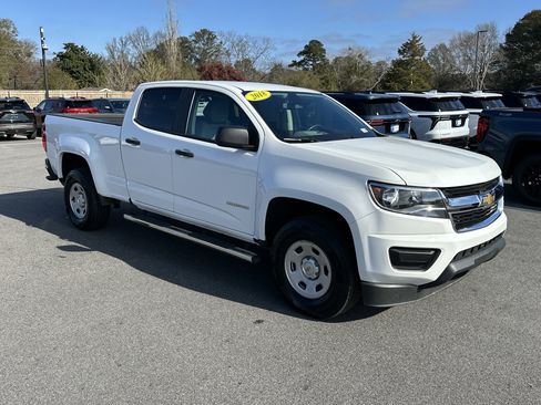 Certified 2018 Chevrolet Colorado W/T w/ WT Convenience Package image 3