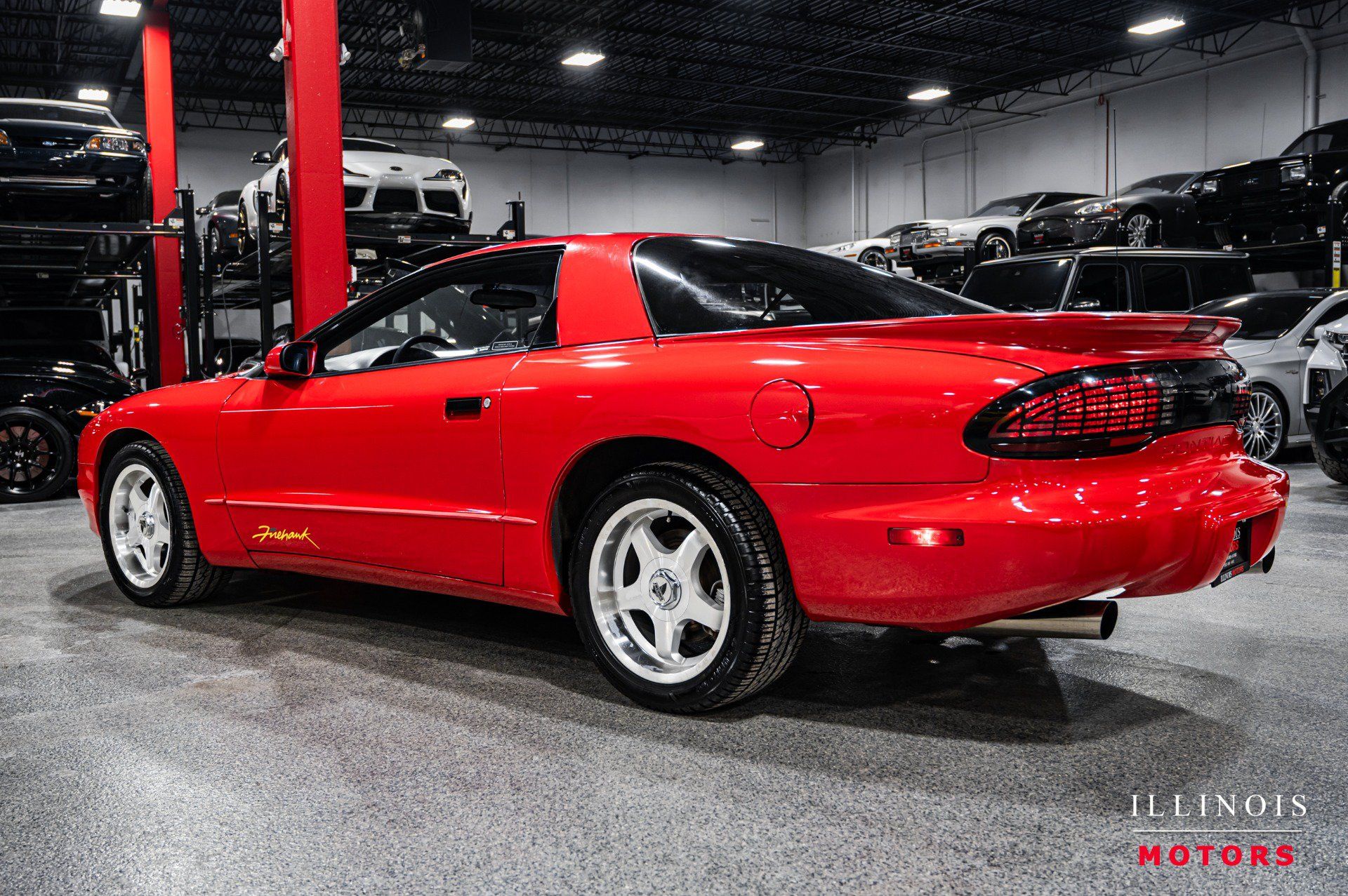 Used 1993 Pontiac Firebird Formula RWD image 3