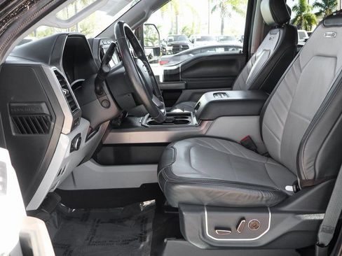 Used 2022 Ford F250 Limited image 20