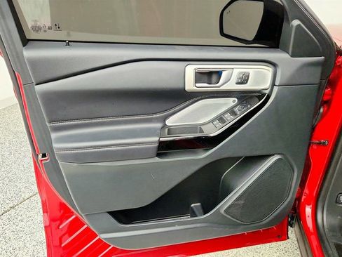 Used 2023 Ford Explorer ST w/ Equipment Group 401A AWD/4WD image 11