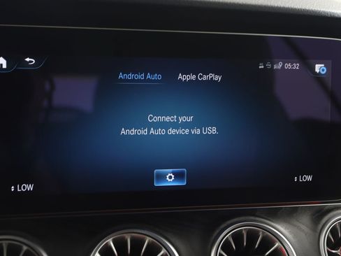 Used 2023 Mercedes-Benz E 450 Cabriolet w/ AMG Line image 12