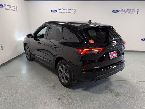 Used 2024 Ford Escape ST-Line w/ Tech Pack #1 AWD/4WD image 30