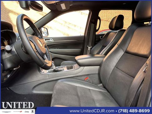 Used 2020 Jeep Grand Cherokee Altitude image 17