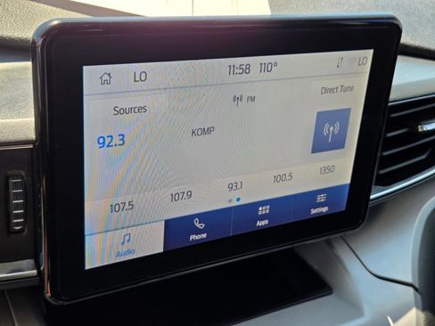 Certified 2023 Ford Explorer XLT w/ Equipment Group 202A RWD image 20