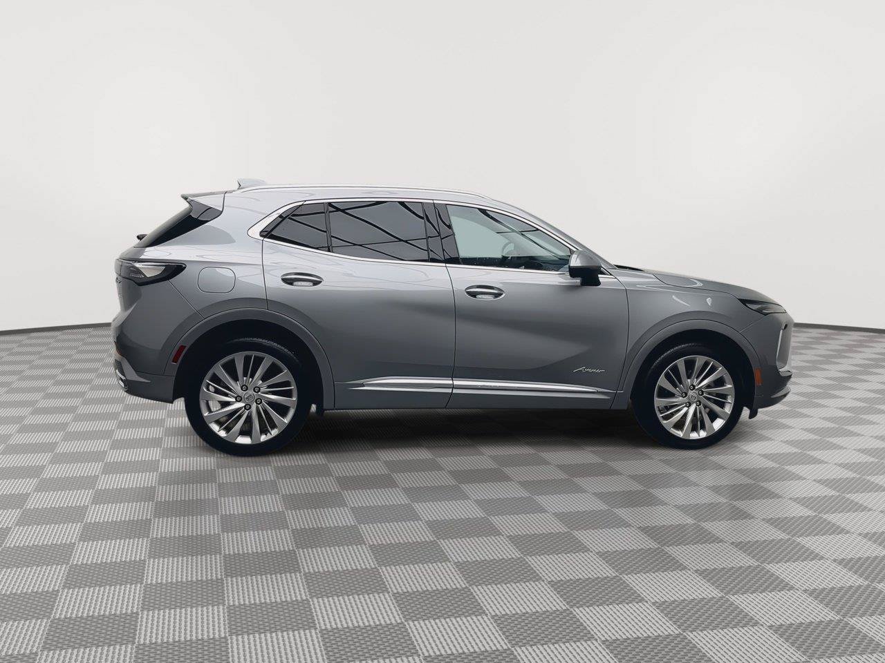 Used 2025 Buick Envision Avenir AWD/4WD image 42