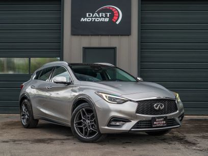 Used 2017 INFINITI QX30 Premium w/ Technology Package