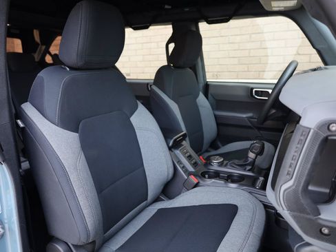 Used 2023 Ford Bronco 4-Door AWD/4WD image 29