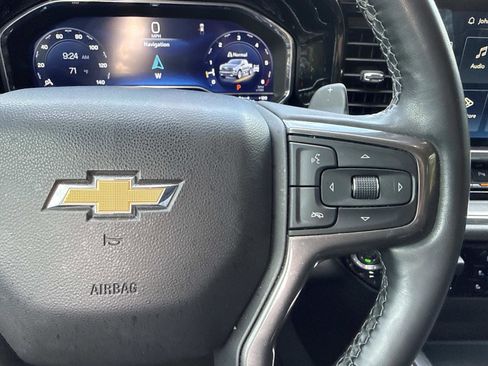 Used 2024 Chevrolet Silverado 1500 High Country w/ Technology Package image 16