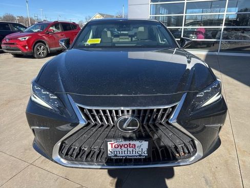 Used 2022 Lexus ES 350 Ultra Luxury w/ Accessory Package 2 image 2